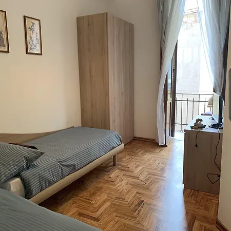 Vendégház Vaticanfox